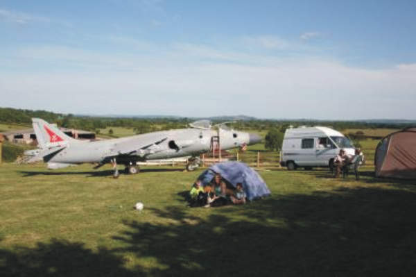 Castle Farm Campsite 10502