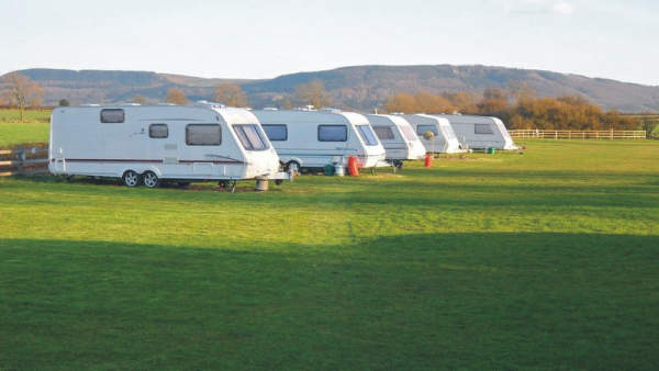 SwanHouse Caravan Park 10574