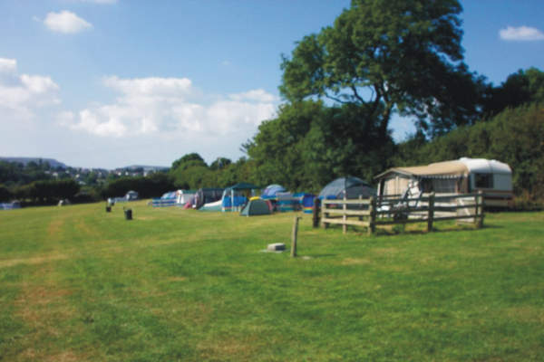 Court Farm Camping and Caravanning 10741