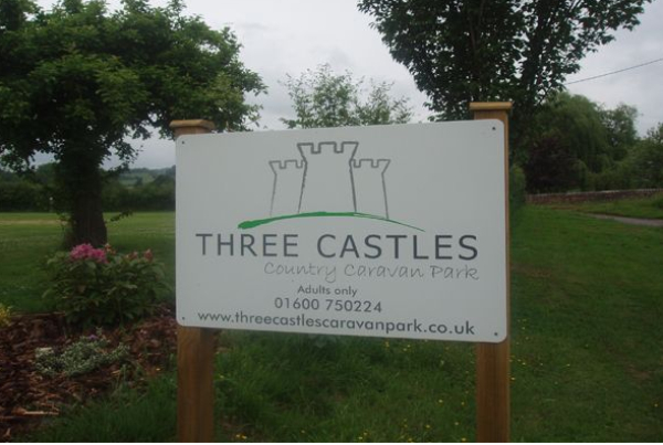 Three Castles Country Caravan Park 11008