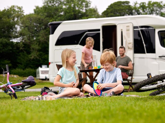 Park Cliffe Camping and Caravan Estate 11455