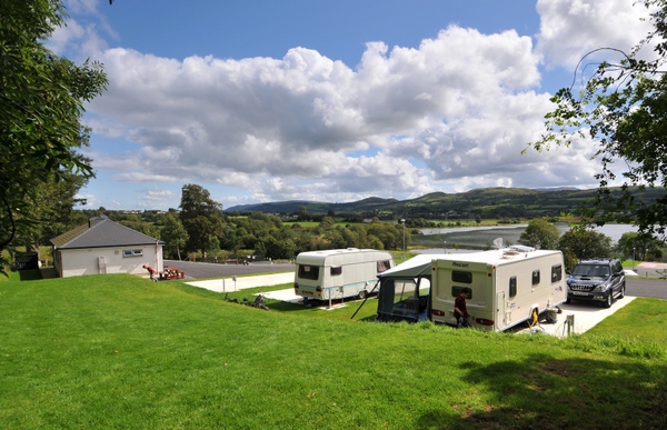 Rushin House Caravan Park 12020