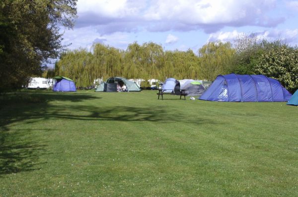 The Willows Caravan Park 12400