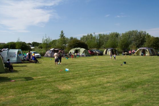 Fairfields Farm Caravan & Camping Site 12954