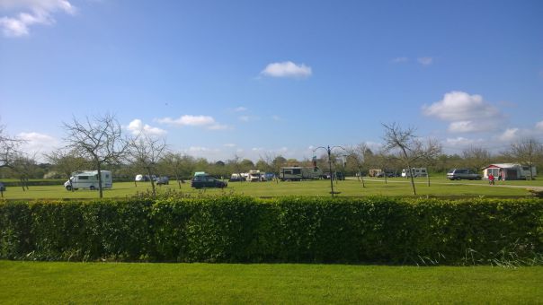 Thorney Lakes & Caravan Park 13111