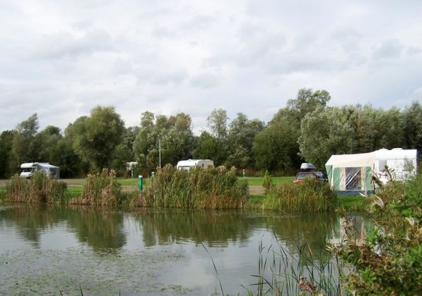 Wyton Lakes Holiday Park 13194