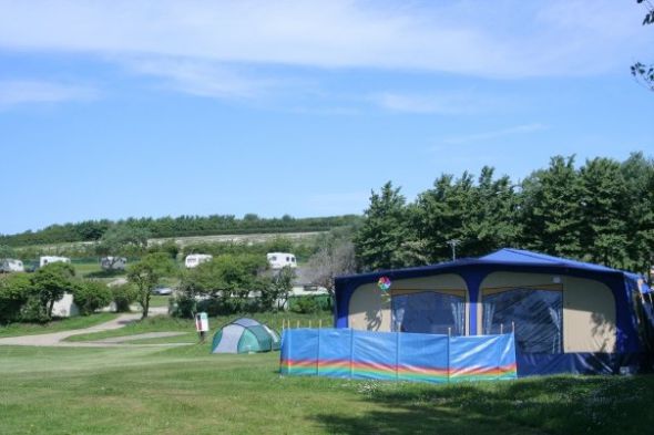 Bagnol Caravan Park 13396