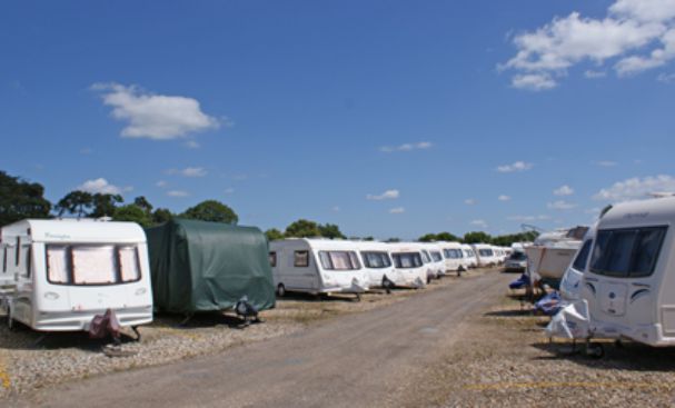 Barnfield Caravan Storage 13438