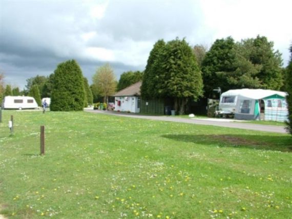 Clay Pigeon Caravan Park 13562