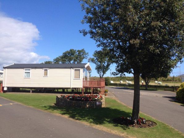 Browns Caravan Park 14048