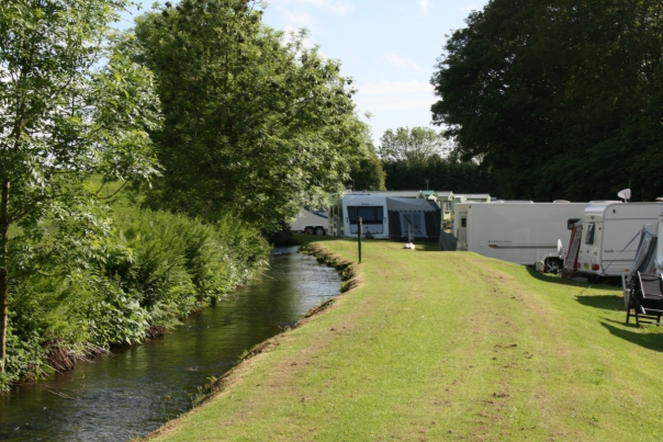 Waters Edge Caravan Park 14573