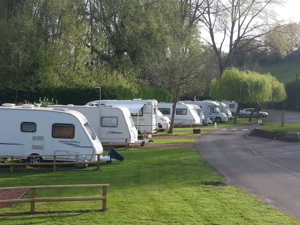 Lincomb Lock Caravan Park 15156