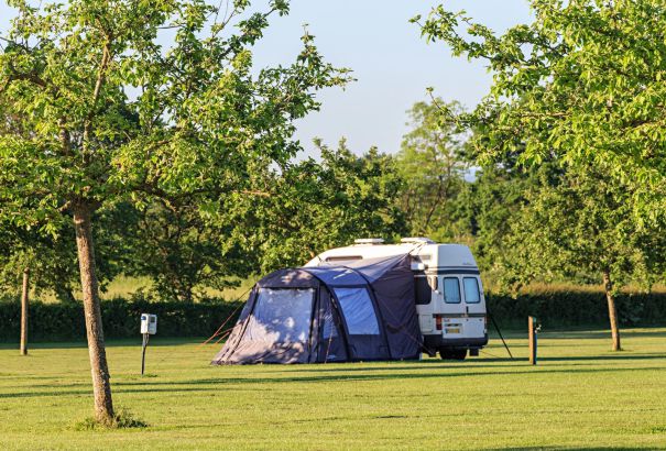 Thorney Lakes & Caravan Park 15424