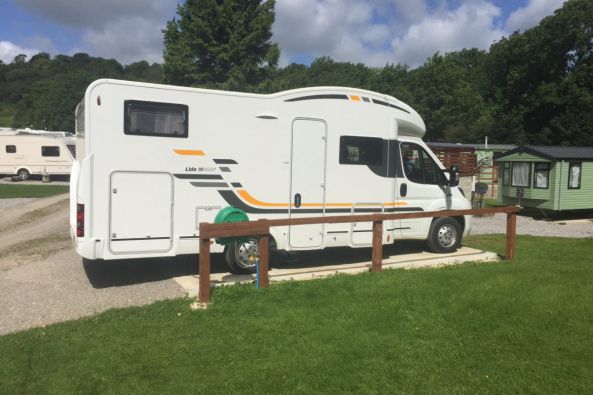 Wood Nook Caravan Park 15501