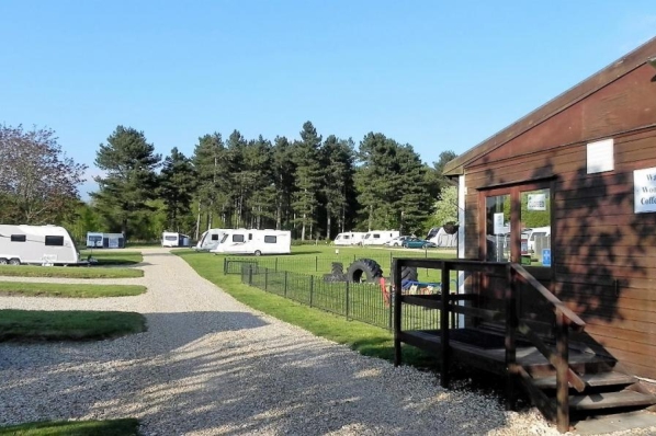 Walesby Woodlands Caravan Park 15794