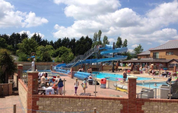 Lady's Mile Holiday Park 15941