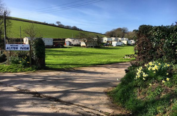 Alston Farm Camping & Caravan Site 16550