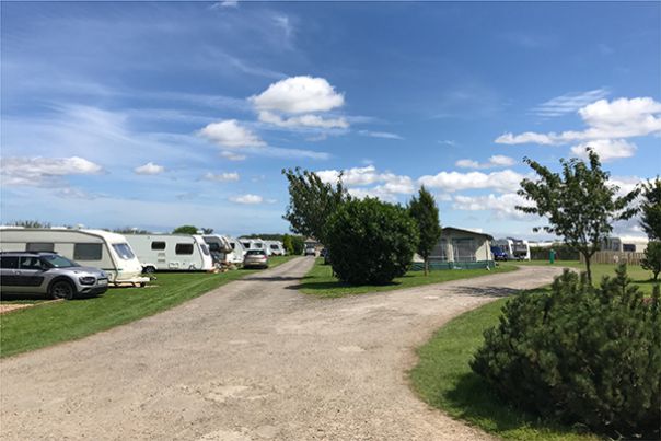 Wolds Way Caravan and Camping 16731