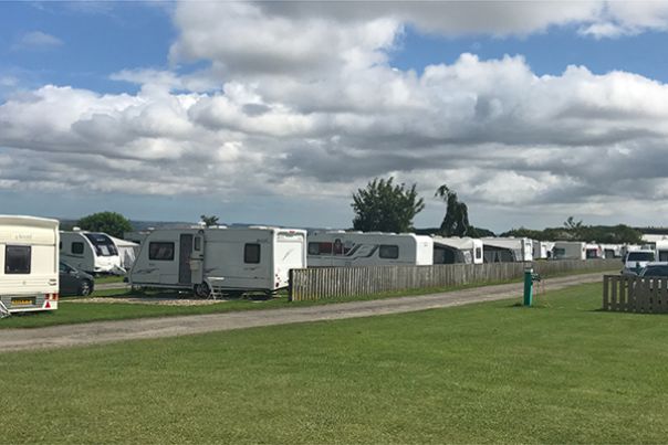 Wolds Way Caravan and Camping 16733