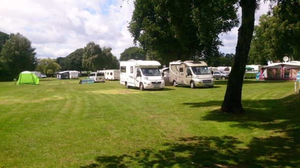 Woodlands Caravan Park 16925