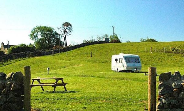 Balloch O'Dee Campsite and Trekking Centre 17220