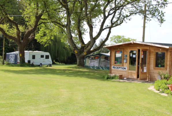 Huntick Farm Caravan Park 17271