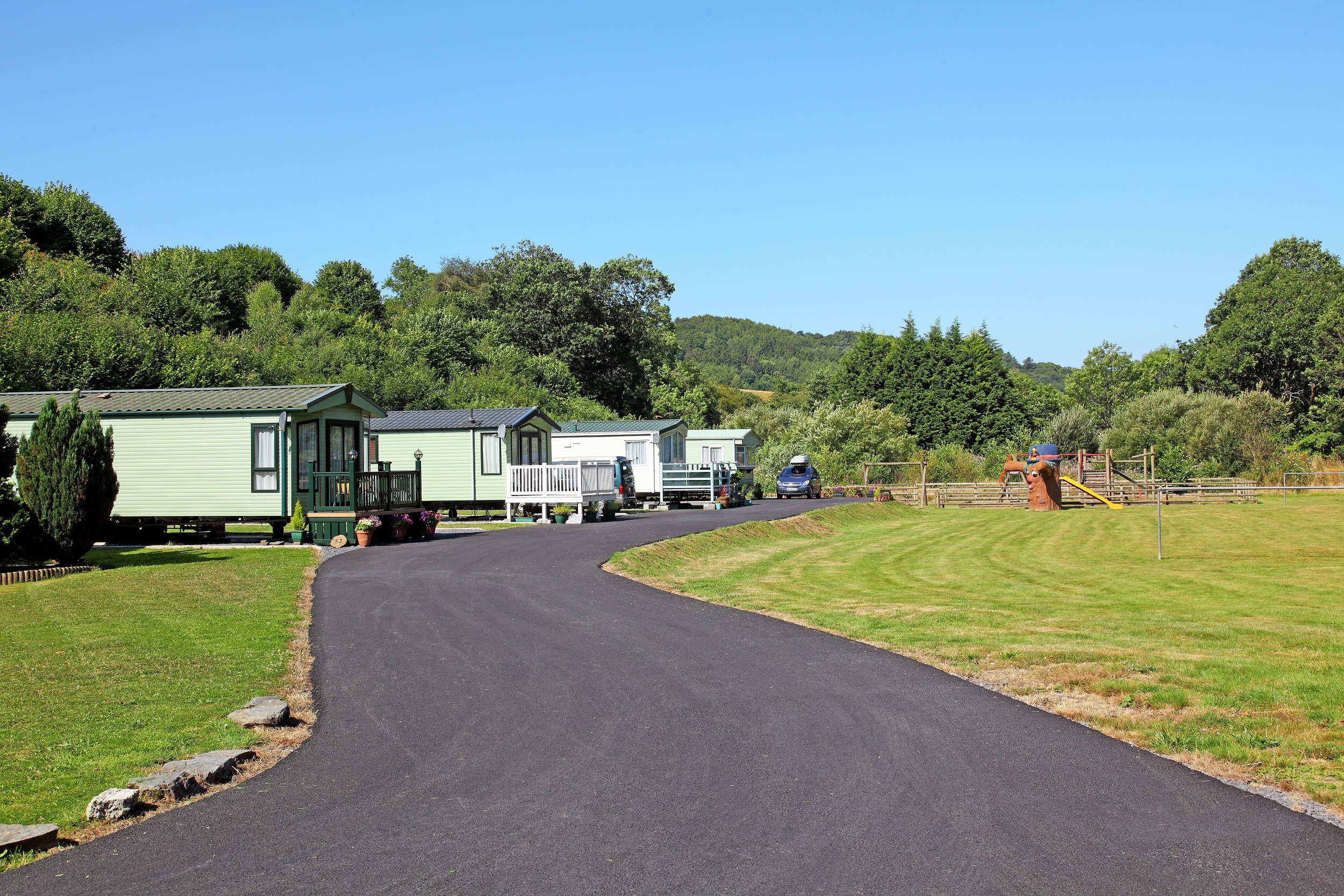 Riverside Caravan Park 17376