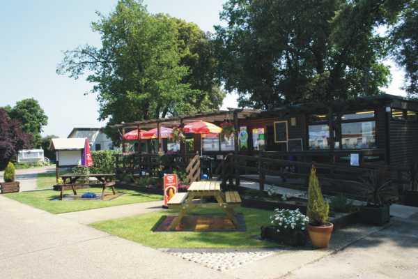 Quex Caravan Park 5178