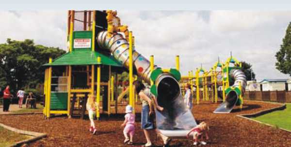 Hopton Holiday Park 5813