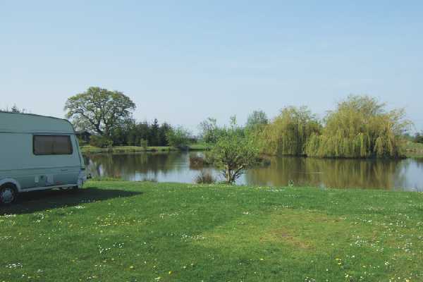 Westerly Lake Fishing & Caravan Park 7635