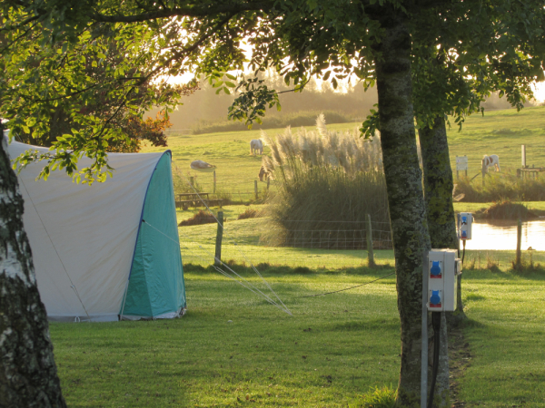 Fairfields Farm Caravan & Camping Site 7700