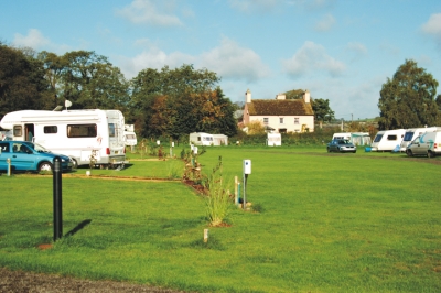 Fairfields Farm Caravan & Camping Site 7707