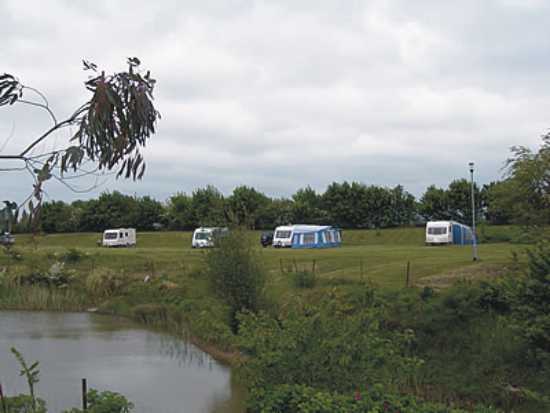 Meadowlands Lodge Park 8378