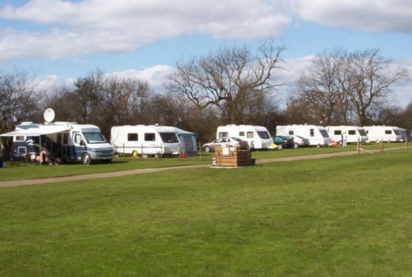 Naburn Lock Caravan Park 8585