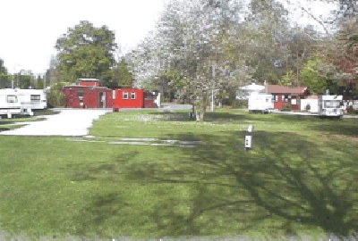 Stonehenge Touring Park 8587