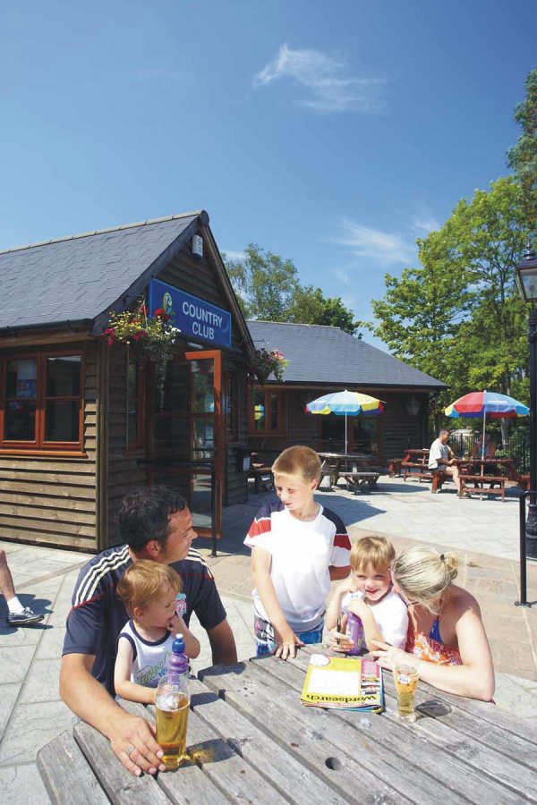 Larkfield Holiday Park 8747