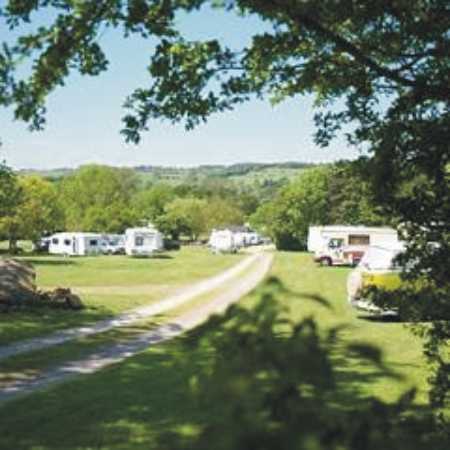 Holme Valley Camping and Caravan Park 9180