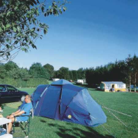 Holme Valley Camping and Caravan Park 9186