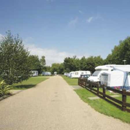 Holme Valley Camping and Caravan Park 9211