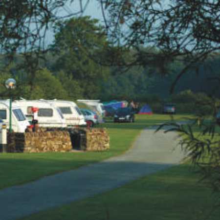 Holme Valley Camping and Caravan Park 9215