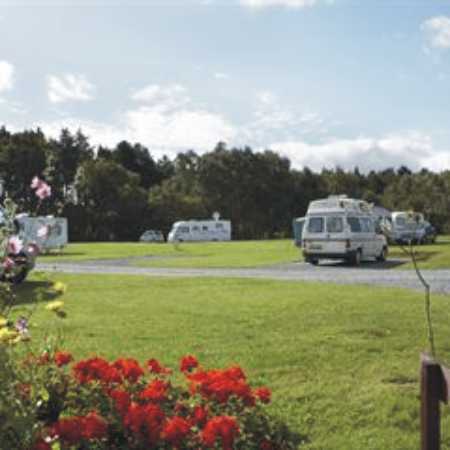 Holme Valley Camping and Caravan Park 9222