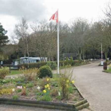 Holme Valley Camping and Caravan Park 9246