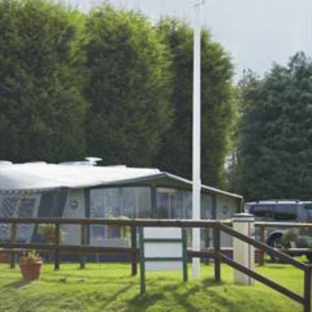 Holme Valley Camping and Caravan Park 9256