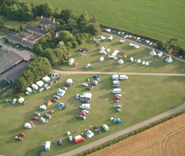 Sacrewell Farm Camping 9545