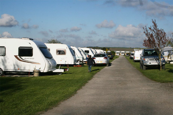 Lakeside Caravan Park 9664