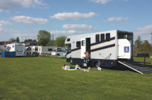 The Barons Cross Inn & Campsite 9788